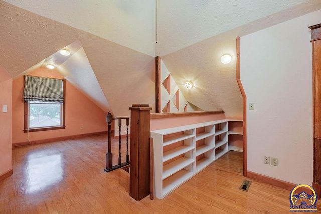 401 Cedar ST, Overbrook, KS 66524