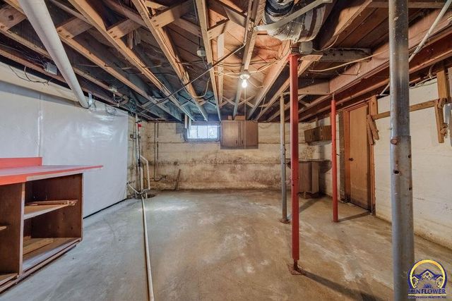 401 Cedar ST, Overbrook, KS 66524