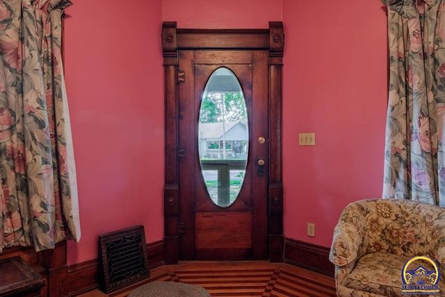 401 Cedar ST, Overbrook, KS 66524