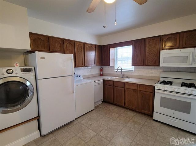 94 Garfield Avenue, Colonia, NJ 07067