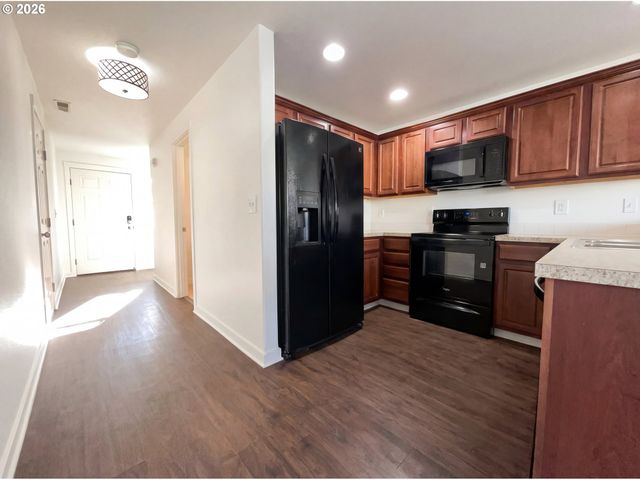 7808 Ne 62ND St, Vancouver, WA 98662