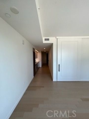 1050 S Grand Avenue 1305, Los Angeles, CA 90015