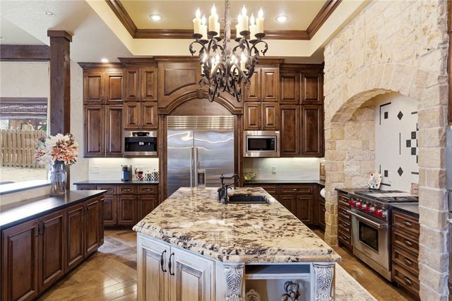 4125 Caerleon Circle, Bentonville, AR 72713