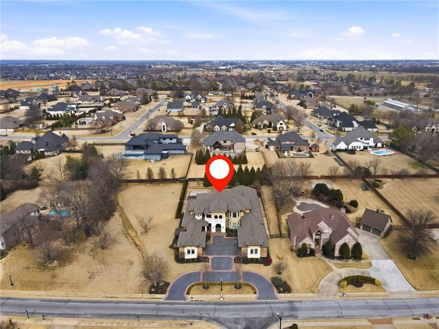 4125 Caerleon Circle, Bentonville, AR 72713