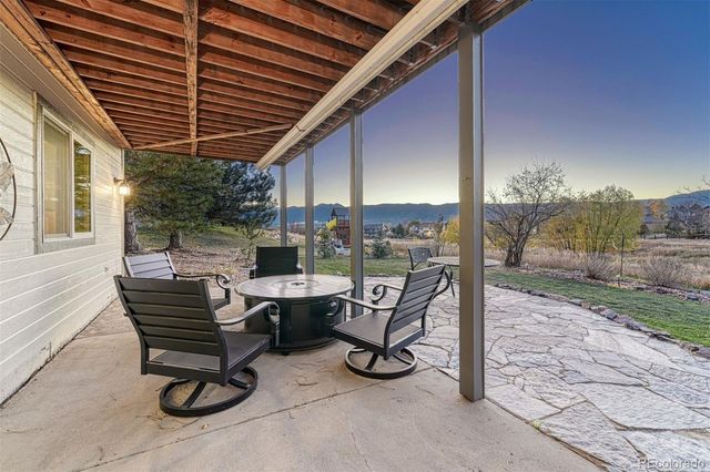 15220 Steinbeck Lane, Colorado Springs, CO 80921