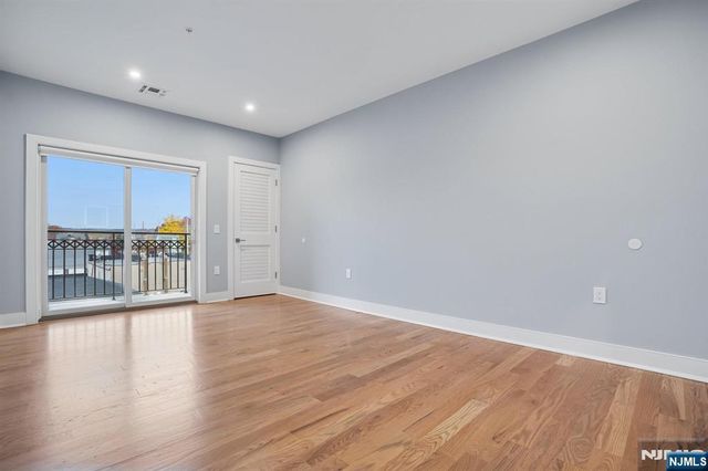 108 Montgomery Street, Bloomfield, NJ 07003