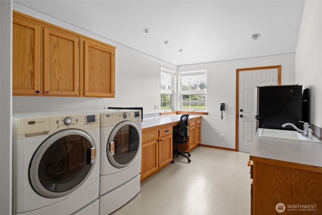 701 NW Krueger Street, Coupeville, WA 98239