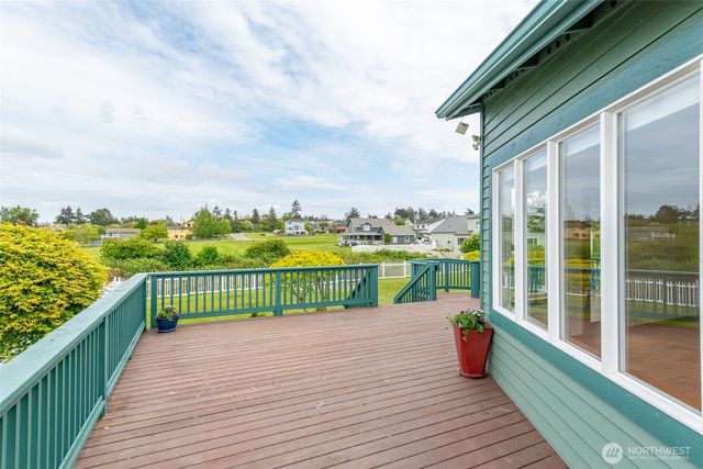 701 NW Krueger Street, Coupeville, WA 98239