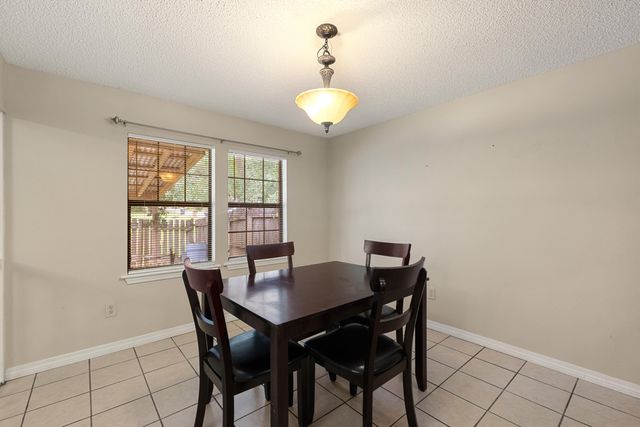 117 Deer Run, Hattiesburg, MS 39402