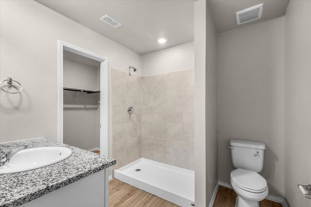1412 Silver Oak Lane, Fort Worth, TX 76140
