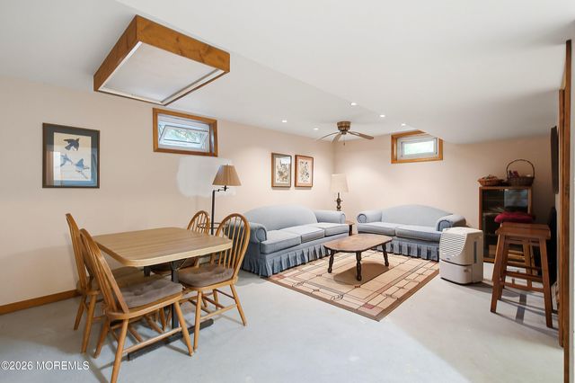 5 Point O Woods Road, Middletown, NJ 07748