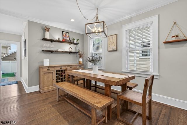 54 Van Riper Ave, Rutherford Boro, NJ 07070