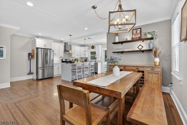 54 Van Riper Ave, Rutherford Boro, NJ 07070