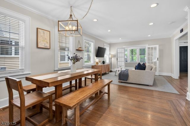 54 Van Riper Ave, Rutherford Boro, NJ 07070