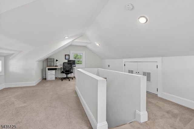 54 Van Riper Ave, Rutherford Boro, NJ 07070