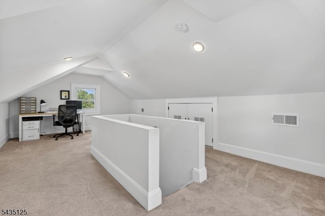 54 Van Riper Ave, Rutherford Boro, NJ 07070