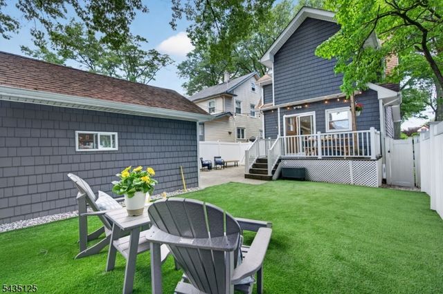 54 Van Riper Ave, Rutherford Boro, NJ 07070