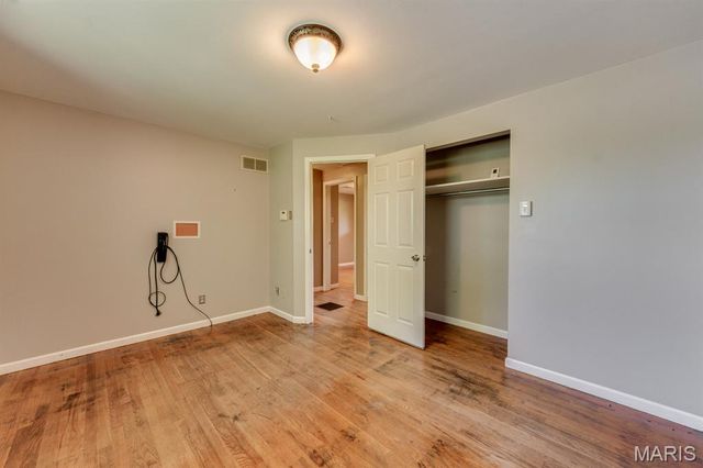 750 Jungs Station Road, St Charles, MO 63303