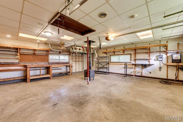750 Jungs Station Road, St Charles, MO 63303