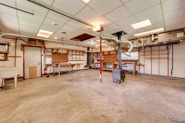750 Jungs Station Road, St Charles, MO 63303