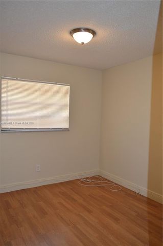 1741 SW 40th Ter, Fort Lauderdale, FL 33317