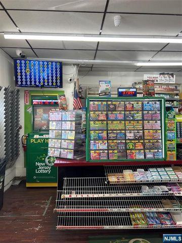 13 Locust, Wallington, NJ 07057