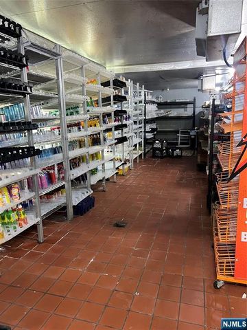 13 Locust, Wallington, NJ 07057