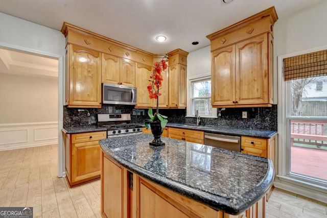 2835 Crestmont Court, Cumming, GA 30041
