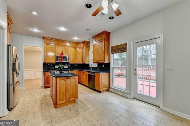 2835 Crestmont Court, Cumming, GA 30041
