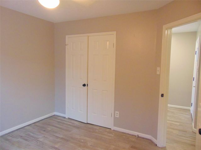 1809 Edinburg Avenue, League City, TX 77573