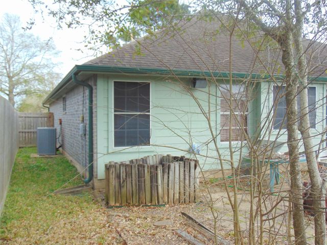 1809 Edinburg Avenue, League City, TX 77573