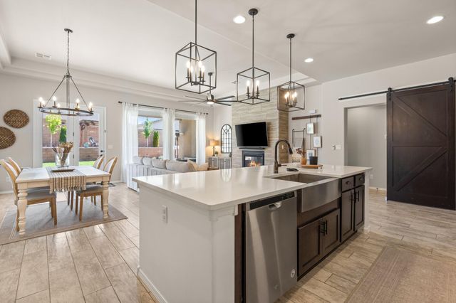 4046 Mountain Trail Loop NE, Rio Rancho, NM 87144