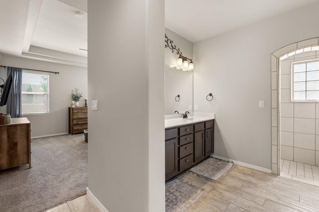4046 Mountain Trail Loop NE, Rio Rancho, NM 87144