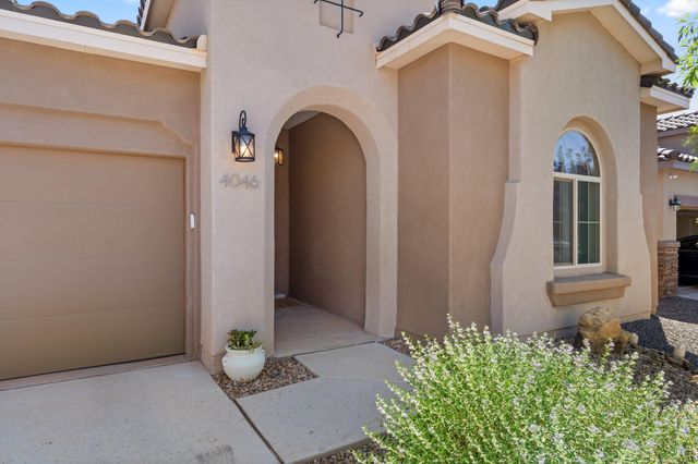 4046 Mountain Trail Loop NE, Rio Rancho, NM 87144