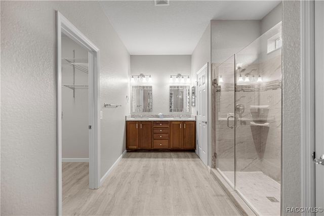 9211 SW 66th Loop, Ocala, FL 34481