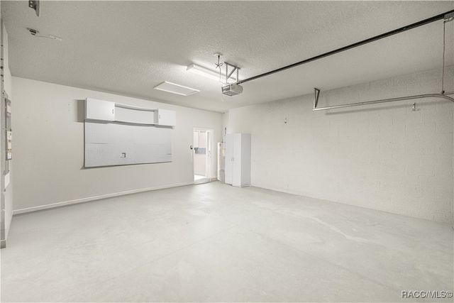 9211 SW 66th Loop, Ocala, FL 34481