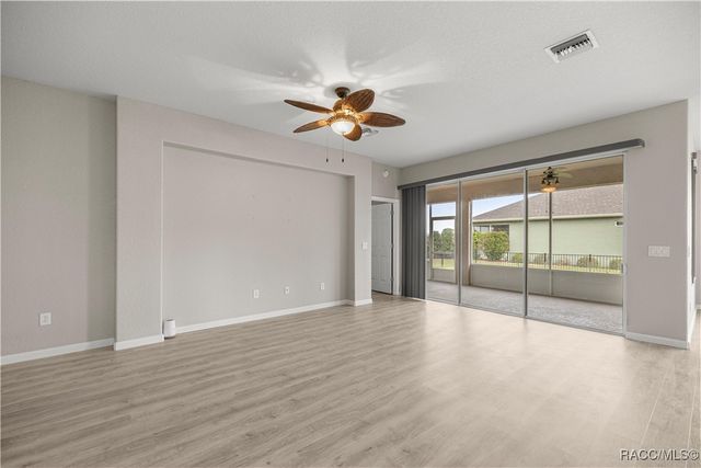 9211 SW 66th Loop, Ocala, FL 34481