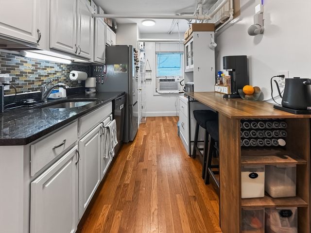 24 Chiswick Rd 24-A1, Boston, MA 02135