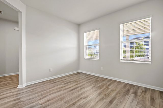 507 Donnas Vw Way, Summerville, SC 29483