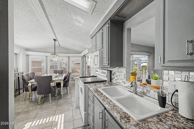 7750 E BROADWAY Road 901, Mesa, AZ 85208