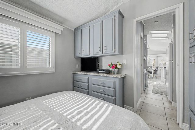 7750 E BROADWAY Road 901, Mesa, AZ 85208