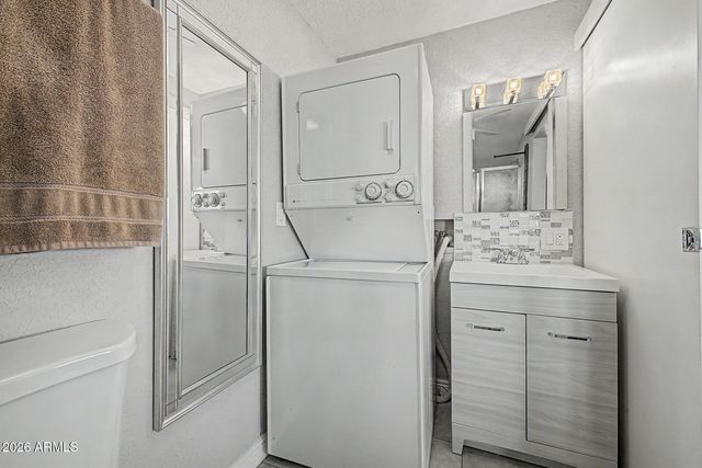 7750 E BROADWAY Road 901, Mesa, AZ 85208
