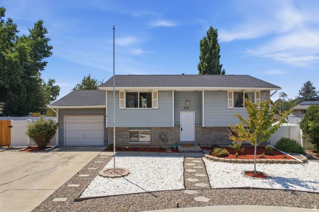 322 E ANNALYN DR, Sandy, UT 84070