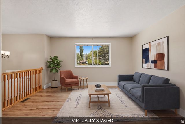 322 E ANNALYN DR, Sandy, UT 84070