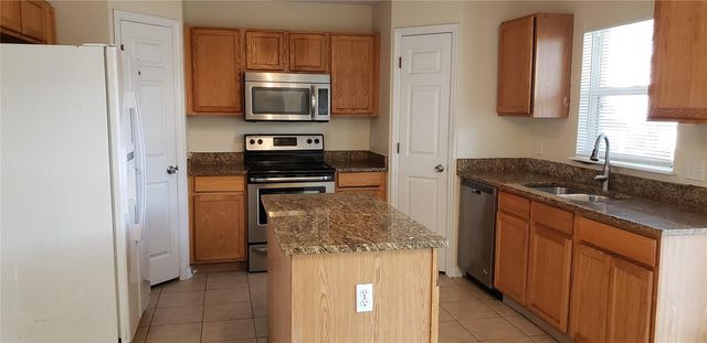 274 CURTIS AVENUE, Groveland, FL 34736