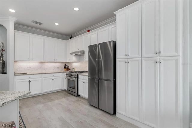 17597 Winding Wood LN, Punta Gorda, FL 33982