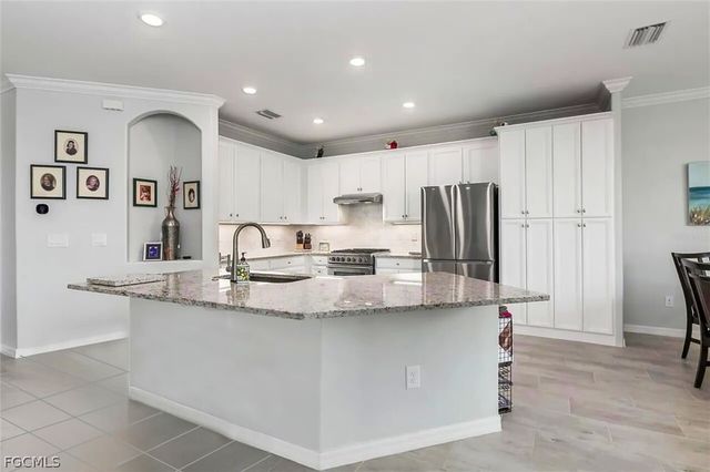 17597 Winding Wood LN, Punta Gorda, FL 33982