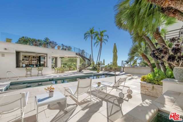 1821 Loma Vista Drive, Beverly Hills, CA 90210