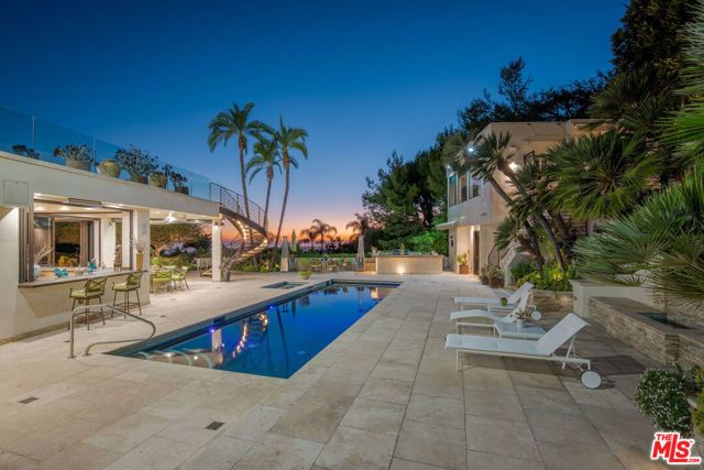 1821 Loma Vista Drive, Beverly Hills, CA 90210