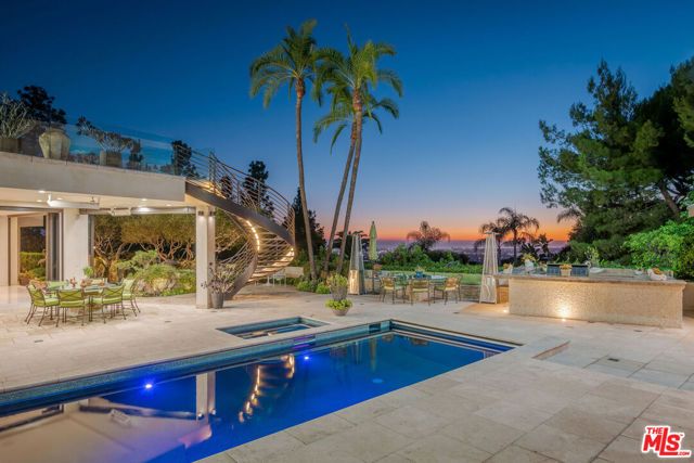 1821 Loma Vista Drive, Beverly Hills, CA 90210